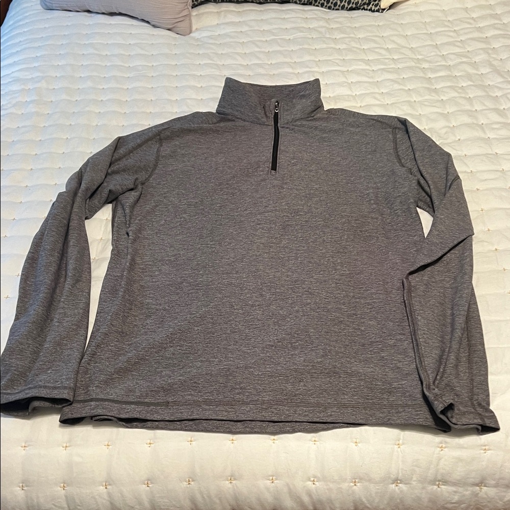 Lululemon grey quarter zip excellent condition
